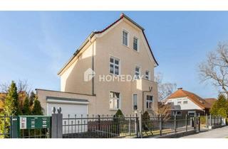 Anlageobjekt in 12623 Mahlsdorf, Wertbeständiges Mehrfamilienhaus mit drei vermieteten Wohneinheiten auf großzügigem Grundstück