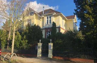 Immobilie mieten in Holbeinstraße, 12205 Lichterfelde, Nachmieter:in für helles, großzügiges 2er-WG-Zimmer in Lichterfelde West gesucht