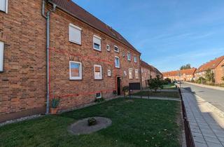 Wohnung kaufen in Kiefernheide, 17235 Neustrelitz, 3-Zimmer Erdgeschosswohnung mit Garten und Garage in Neustrelitz