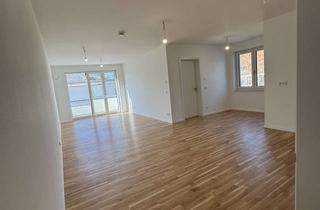 Wohnung mieten in Schillerstraße 21, 12207 Lichterfelde, Helle 3 ZKB Wohnung mit Balkon