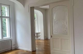 Wohnung mieten in 12205 Lichterfelde, Von privat: Großzügige 6,5-Zimmer Wohnung mit Balkon in Lichterfelde-West (Steglitz)