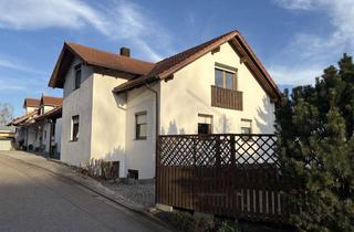 Wohnung mieten in Erlenweg, 84066 Mallersdorf-Pfaffenberg, Sehr schöne helle 3-Zimmer-Dachgeschosswohnung in Mallersdorf-Pfaffenberg