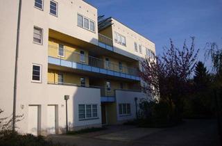 Wohnung mieten in Parksiedlung Spruch 3 bis 137, 12349 Buckow, Behagliches Wohnen in beliebter Wohnanlage,, Wintergarten, Tiefgaragenstellplatz, Einbauküche
