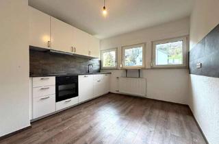 Wohnung mieten in Villbacher Str. 44, 63619 Bad Orb, Schöne Wohnung inkl. Küche mit Balkon im 1.OG + Garten * in Bad Orb