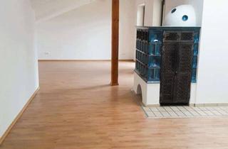 Wohnung mieten in 92331 Parsberg, Helle, großzügige 3-Zimmerwohnung mit Süd-West-Balkon und Gartenmitbenutzung