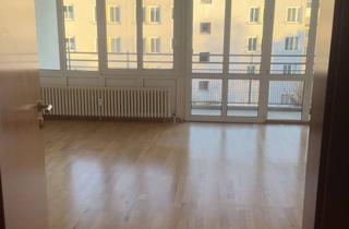 Wohnung mieten in Wehrmathen 19, 12529 Schönefeld, Helle 3,5-Zimmer Wohnung mit gehobener Ausstattung in Schönefeld