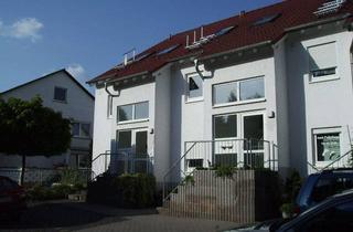 Wohnung mieten in 55126 Finthen, Charmante 3-Zimmer Maisonette-Wohnung im 2. OG mit Balkon in Mainz-Finthen