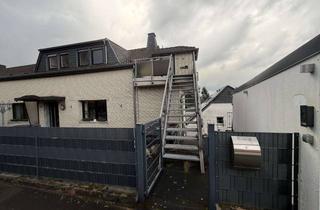 Wohnung mieten in Am Langenberg 14, 52134 Herzogenrath, 3-Zimmer Dachgeschosswohnung mit 2 Balkonen und großer Terasse inkl Garten. in Herzogenrath