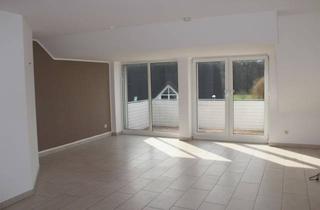 Wohnung mieten in Brunnenstraße 31, 40764 Langenfeld, Gepflegte 2-Zimmer-Maisonette mit Balkon, Einbauküche und Stellplatz in Langenfeld-Reusrath