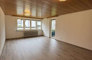 Wohnung mieten in 71116 Gärtringen, Frisch renovierte 3-Zimmer-Wohnung mit Balkon, neuer Einbauküche und Garage in Gärtringen