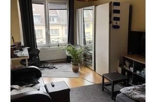 WG-Zimmer mieten in Hüttenstraße 93, 40215 Friedrichstadt, Zentrale WG in Düsseldorf-Friedrichstadt sucht Nachmieter*in