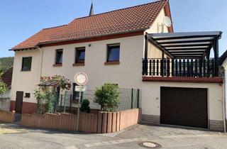 Haus mieten in 66981 Münchweiler, Einfamilienhaus wärmegedämmt mit großem Balkon und Garage zu vermieten