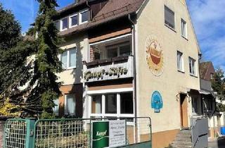 Anlageobjekt in Osterholzallee 60, 71636 Ludwigsburg, 3-Familienhaus mit dem Anbau eines Lagers/Garage in Ludwigsburg