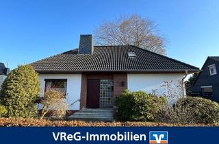 Haus kaufen in 25368 Kiebitzreihe, Wohnen in schöner Sackgassenlage: Bungalow - Klassiker in Kiebitzreihe