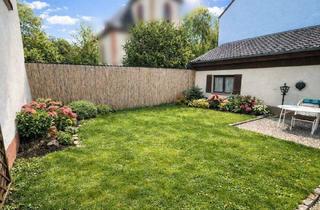 Einfamilienhaus kaufen in 60437 Frankfurt, Frankfurt am Main - Wohnen mit Charme und Potenzial - Einfamilienhaus mit Garten und Garage