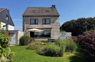 Einfamilienhaus kaufen in Auf Überhaaren 51, 52080 Aachen, Aachen - Freistehendes, großes EFH mit schönem Ausblick, Garage, Erbpachtgrundstück