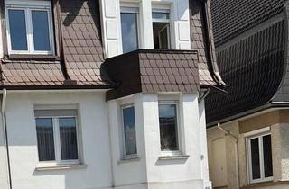 Doppelhaushälfte kaufen in 32105 Bad Salzuflen, Bad Salzuflen - Altbau Haus in 1A Lage