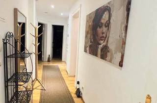 Wohnung kaufen in 22085 Hamburg, Hamburg - 85 m² Altbauwohnung mit große Terrasse in Uhlenhorst