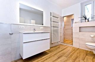 Haus kaufen in 27476 Cuxhaven, Cuxhaven - Cuxhaven: Modernes Wohnen in saniertem MFH