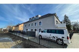 Wohnung kaufen in 85051 Ingolstadt, Ingolstadt - Provisionsfreie helle 2 Zimmer Küche Bad Wohnung mit Garten EG