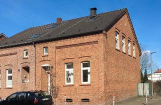 Doppelhaushälfte kaufen in 45891 Gelsenkirchen, Gelsenkirchen - Doppelhaushälfte mit großem Garten