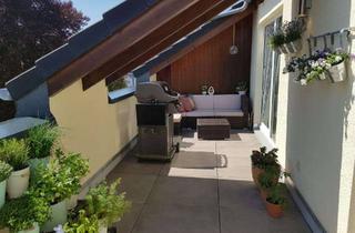 Penthouse kaufen in Mittelstraße, 53773 Hennef, Modernisierte Penthouse-Wohnung in zentraler Lage von Privat