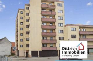 Wohnung kaufen in Emil-Strauß-Straße, 75179 Nordstadt, Großzügige 2-Zimmer-Wohnung mit Balkon in zentraler Lage der Pforzheimer Nordstadt
