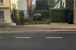 Wohnung mieten in 53721 Siegburg, Geräumige 4-Zimmer Altbauwohnung mit Balkon in Siegburg