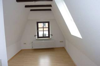 Wohnung mieten in 86150 Innenstadt, schnuckelige Dachgeschoßwohnung im Altbau