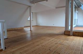 Wohnung mieten in 74076 Heilbronn, Karlstor, nahe am Pfühlpark .Helle 4-Zimmer Wohnung mit großer Dachterrasse in Heilbronner Kernstadt