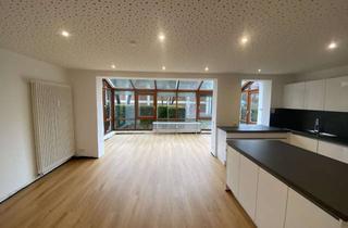 Wohnung mieten in 79576 Weil am Rhein, 3-Zimmerwohnung mit Wintergarten und Terrasse in bester Lage von Haltingen im Oberdorf