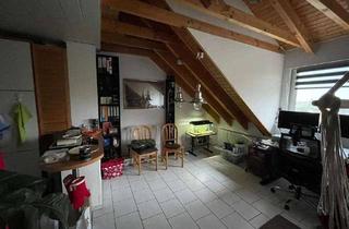 Wohnung mieten in Sträßchen 18a, 51399 Burscheid, Helle 2-Zimmer Dachgeschosswohnung in Burscheid