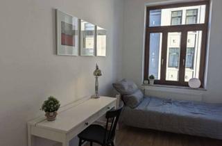 Wohnung mieten in Poststraße, 27576 Lehe, Außergewöhnlich schönes WG-Zimmer in sanierter Altbauwohnung in WG