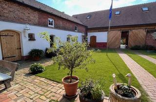 Haus kaufen in 14947 Nuthe-Urstromtal, Wunderschöner Dreiseitenhof - Entdecken Sie Ihre Oase der Ruhe und Entspannung