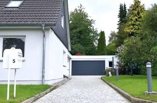 Doppelhaushälfte kaufen in 24146 Elmschenhagen-Süd, Modernisierte Doppelhaushälfte in ruhiger Sackgasse
