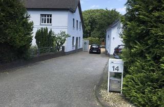 Haus kaufen in 41366 Schwalmtal, Geräumiges, günstiges 10-Raum-Haus mit gehobener Innenausstattung in Schwalmtal
