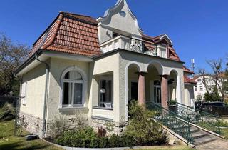 Villa kaufen in 15345 Altlandsberg, Sanierte stilvolle Altbauvilla in ruhiger Lage auf Doppelgrundstück!