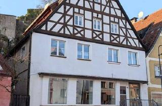 Haus kaufen in 91282 Betzenstein, Wohn- und Geschäftshaus im Herzen von Betzenstein! Sofort frei!