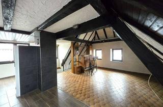 Einfamilienhaus kaufen in 97900 Külsheim, Charmantes Einfamilienhaus aus Bundsandstein mit Potenzial