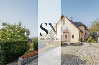 Doppelhaushälfte kaufen in 91330 Eggolsheim, Moderne Doppelhaushälfte in ruhiger Lage - mit zwei Wohneinheiten