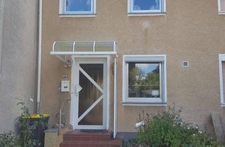 Haus mieten in Wollsteiner Straße 32, 29525 Uelzen, Schönes Reihenmittelhaus mit 4 Zimmern in Uelzen