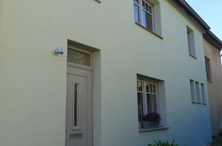 Haus mieten in Südstraße 54, 52146 Würselen, Gepflegtes Reihenhaus mit 3,5 Zimmern in Würselen