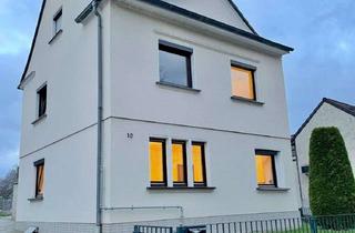 Haus mieten in 53859 Niederkassel, Freistehendes Einfamilienhaus ohne Garten (max. 4 Personen) in Rheinnähe