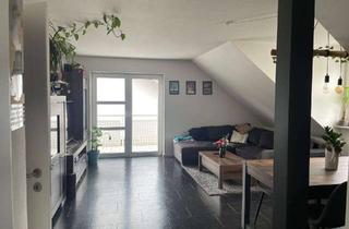 Wohnung kaufen in Schulstraße 25, 63863 Eschau, 2 Zimmer DG Wohnung mit Balkon und zusätzlichem Spitzboden in Eschau