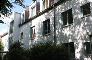 Wohnung mieten in Remshartgässchen 3B 3b, 86152 Innenstadt, Charmante 1-Zimmer Wohnung mit Terrasse und eigenem Garten in Augsburg Innenstadt