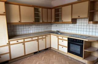 Wohnung mieten in Amberger Straße, 92287 Schmidmühlen, 5-Zimmer-Wohnung mit Balkon im 2. OG in Schmidmühlen