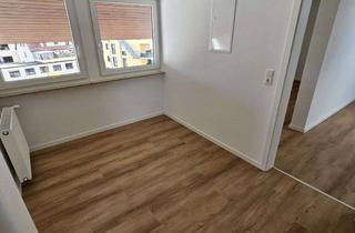 Wohnung mieten in Schmidgallstraße 10, 71364 Winnenden, Attraktive Dachgeschosswohnung – Erstbezug nach Komplettsanierung mit Balkon & Garage
