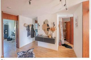 Wohnung mieten in Doktor-Helmut-Junghans-Straße 56, 78713 Schramberg, Sonnige und gepflegte 3,5-Zimmer-Wohnung mit Balkon und Garage