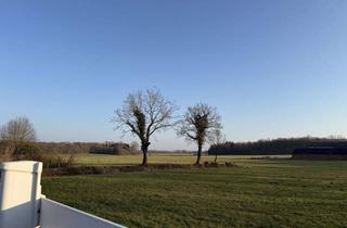 Einfamilienhaus kaufen in 25882 Tetenbüll, Einfamilienhaus mit PV-Anlage auf großzügigem Grundstück mit Carport