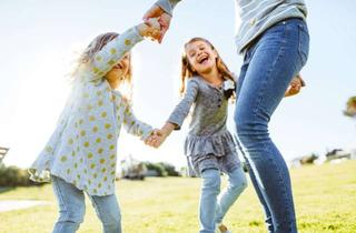 Mehrfamilienhaus kaufen in 53547 Roßbach, Individuell gestaltbares Mehrfamilienhaus in Dierdorf - Flexibles Wohnen trifft nachhaltige Bauweise